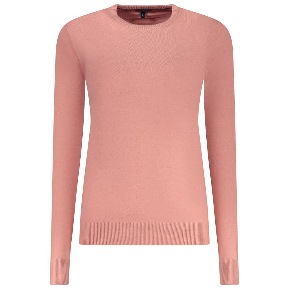Norway 1963 Rosa Viscosa woman’s T-shirt with a soft pink color and casual fit, displayed on a mannequin.