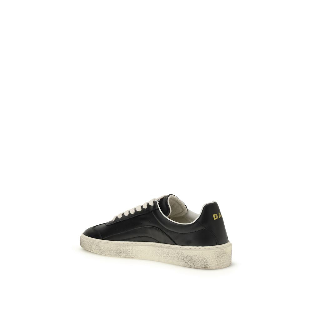 Black calf leather Dsquared² Bos Taurus low top sneakers with white soles and subtle branding.