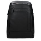 Piquadro black leather backpack with adjustable shoulder straps and multiple compartments, stylish and functional for everyday use.