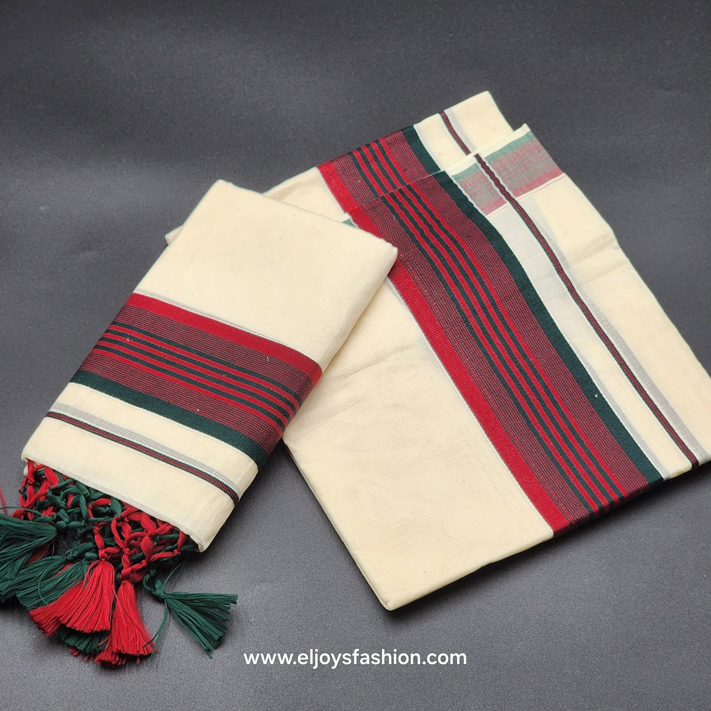 Set Mundu Green burgundy tassel works with wide borders 4011